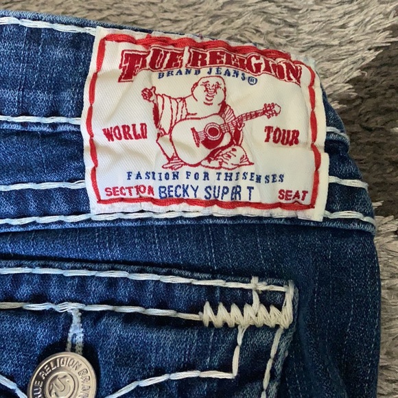 Women’s True Religion Jeans - Picture 3 of 4